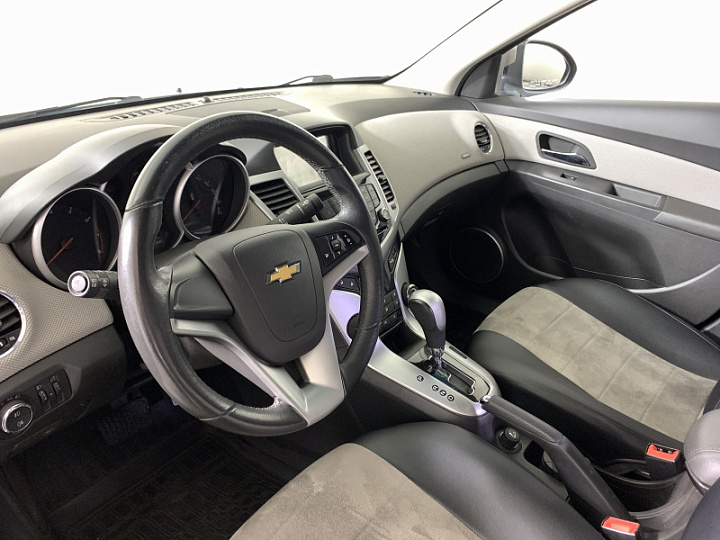 CHEVROLET Cruze 1.6, 2011 года, Автоматическая, БЕЖЕВЫЙ