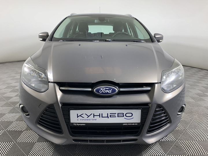 Ford Focus 2, 2013 года, Робот, Светло серый