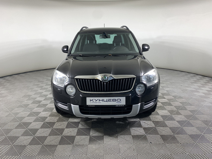 Skoda Yeti 1.2, 2012 года, Робот, Черный