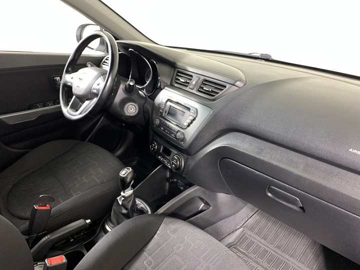 KIA Rio 1.6, 2014 года, Механика, БЕЛЫЙ