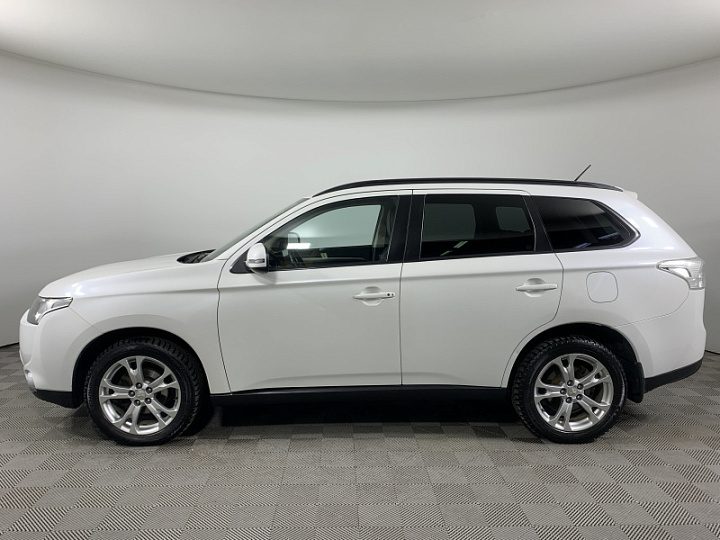 MITSUBISHI Outlander 2, 2013 года, Вариатор, БЕЛЫЙ