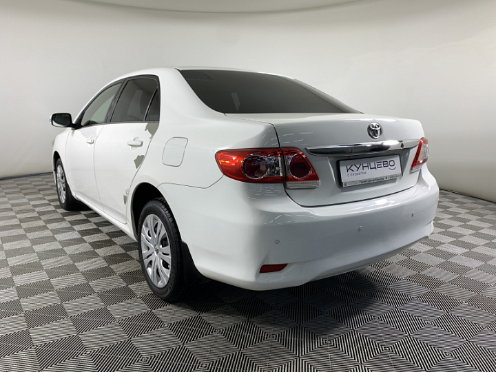 TOYOTA Corolla 1.6, 2012 года, Автоматическая, БЕЛЫЙ