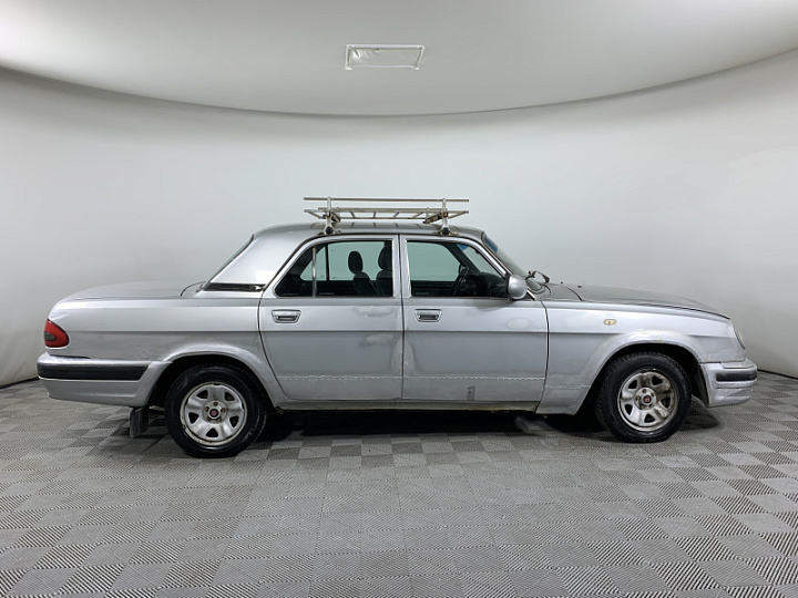 ГАЗ 31105 «Волга» 2.3, 2005 года, Механика, Серебристый