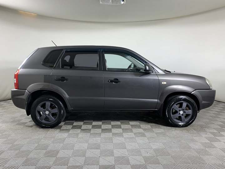 Hyundai Tucson 2, 2008 года, Механика, Темно-серый
