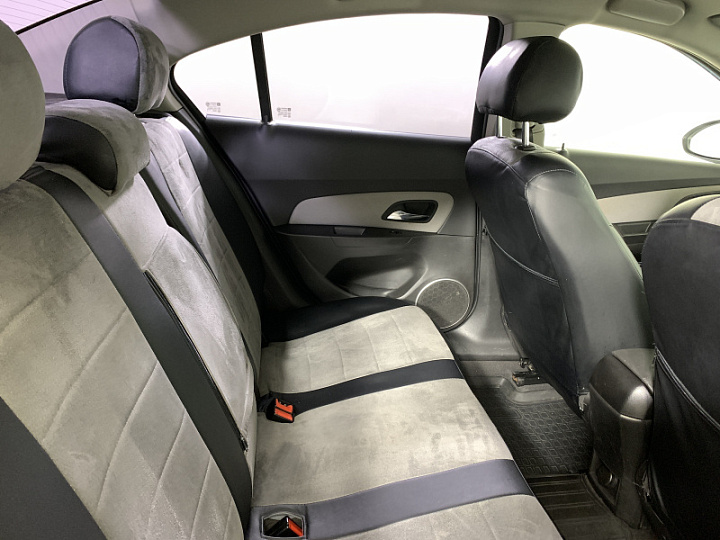 CHEVROLET Cruze 1.6, 2011 года, Автоматическая, БЕЖЕВЫЙ