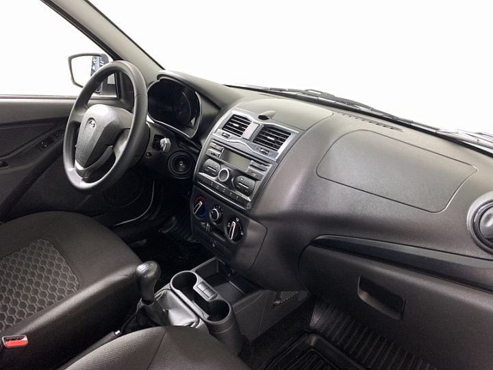 Lada Granta 1.6, 2024 года, Механика, БЕЛЫЙ