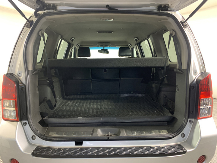 NISSAN Pathfinder 2.5, 2011 года, Автоматическая, СЕРЫЙ