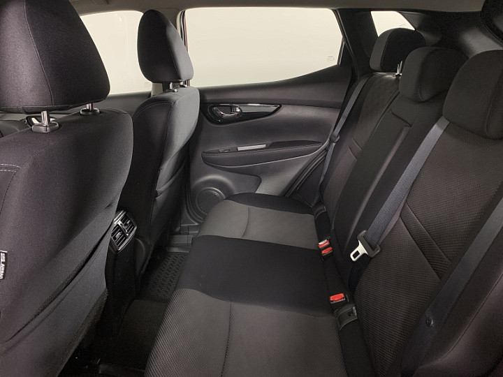 NISSAN Qashqai 2, 2017 года, Автоматическая, КРАСНЫЙ