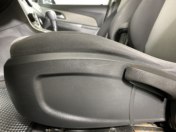 Chevrolet-GM Cruze 1.8, 2014 года, Автоматическая, ЧЕРНЫЙ МЕТАЛЛИК