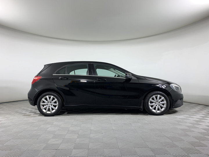 MERCEDES-BENZ A-Класс 1.6, 2013 года, Автоматическая, ЧЕРНЫЙ