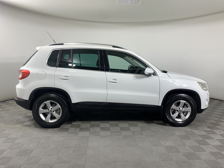 VOLKSWAGEN Tiguan 2, 2010 года, Автоматическая, БЕЛЫЙ