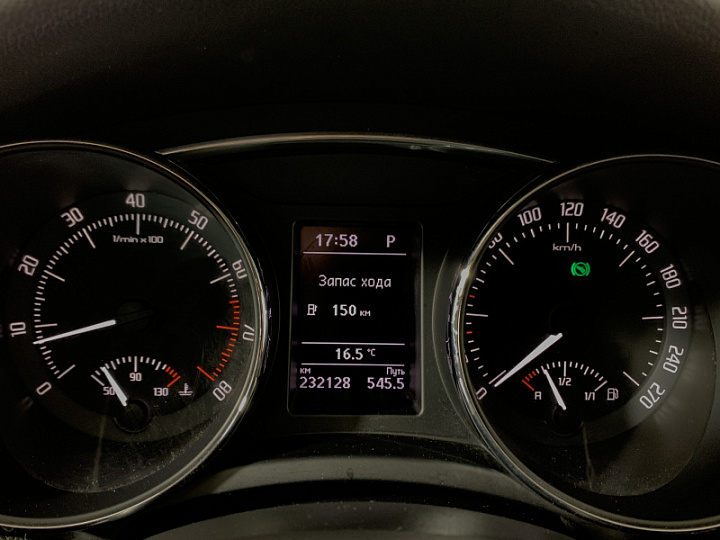 SKODA Superb 1.8, 2014 года, Робот, СЕРЫЙ