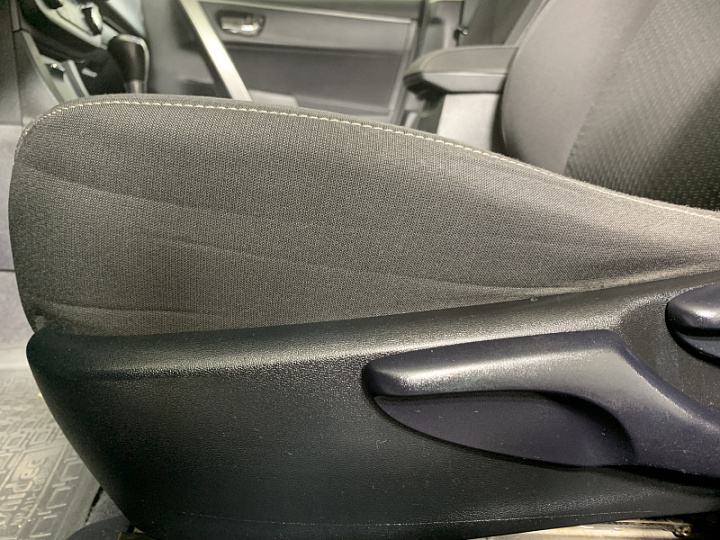 TOYOTA Corolla 1.8, 2013 года, Вариатор, ТЕМНО-СИНИЙ