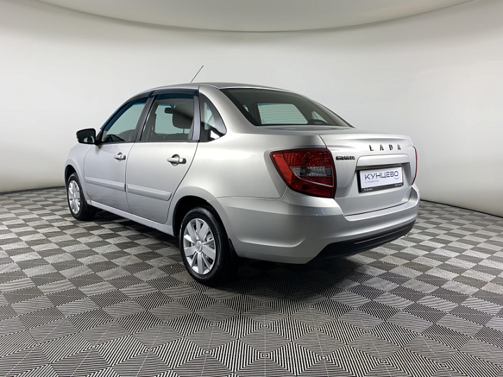 Lada Granta 1.6, 2018 года, Автоматическая, Серебристый