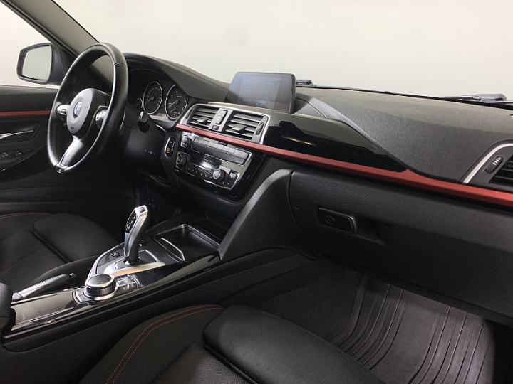 BMW 3 серии 2, 2019 года, Автоматическая, Черный