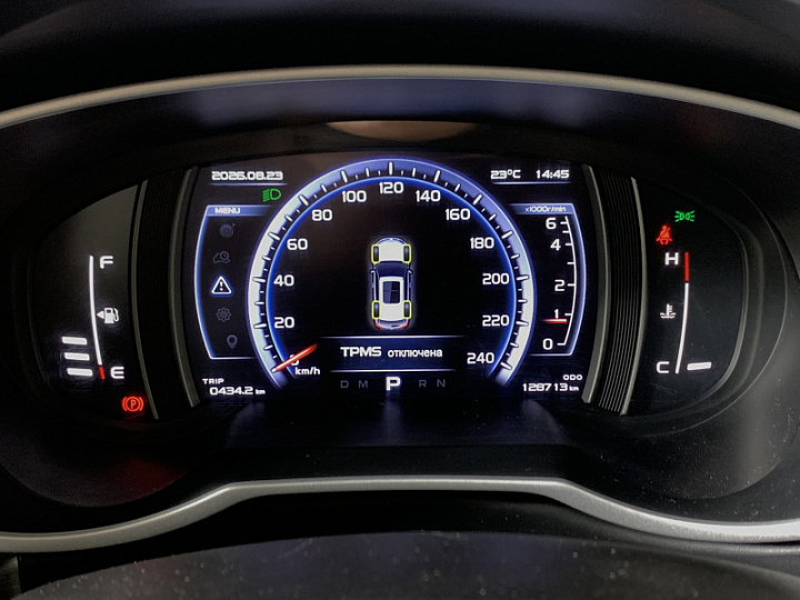 Geely Atlas 2.4, 2019 года, Автоматическая, Красный