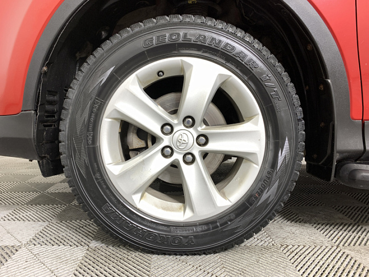 TOYOTA RAV4 2.2, 2013 года, Автоматическая, КРАСНЫЙ