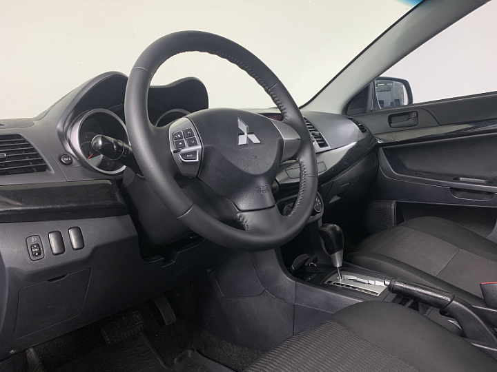 MITSUBISHI Lancer 1.6, 2012 года, Автоматическая, Серебристый