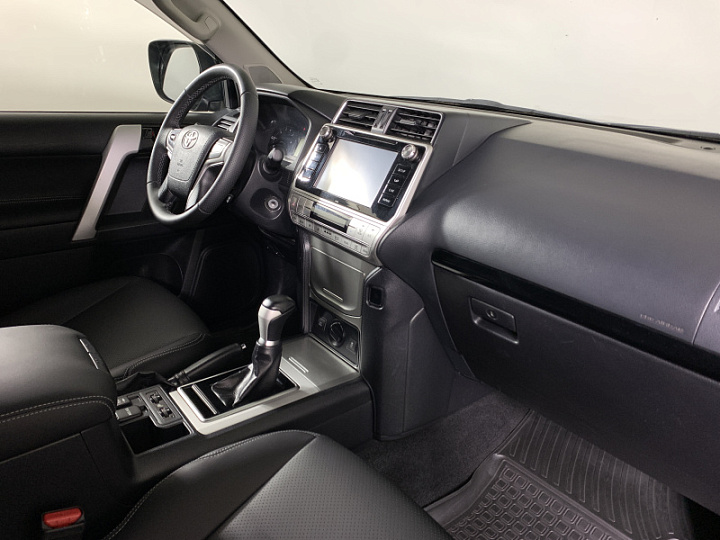 TOYOTA Land Cruiser Prado 2.7, 2018 года, Автоматическая, ЧЕРНЫЙ
