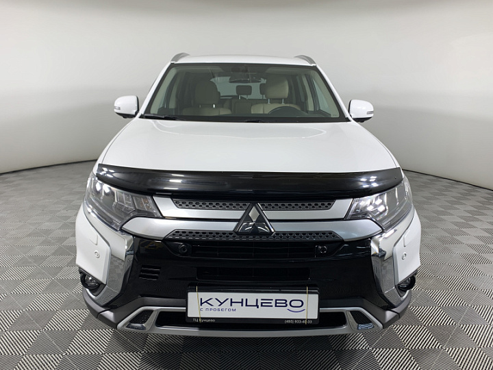 MITSUBISHI Outlander 2.4, 2020 года, Вариатор, БЕЛЫЙ