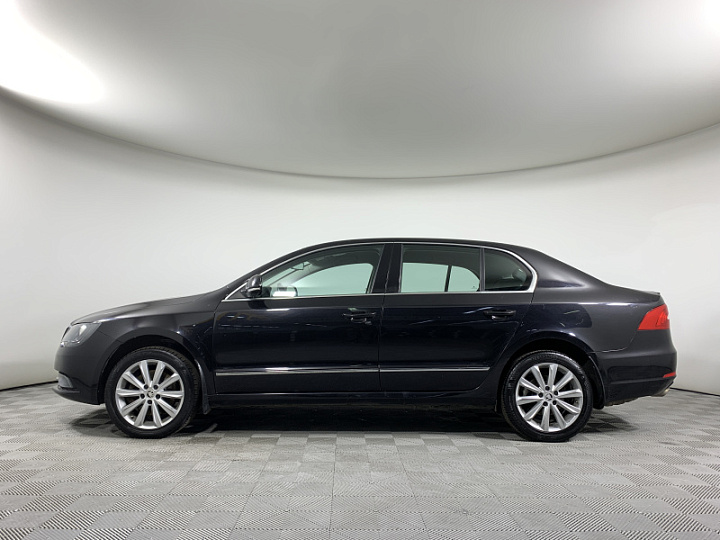 SKODA Superb 1.8, 2015 года, Робот, ЧЕРНЫЙ