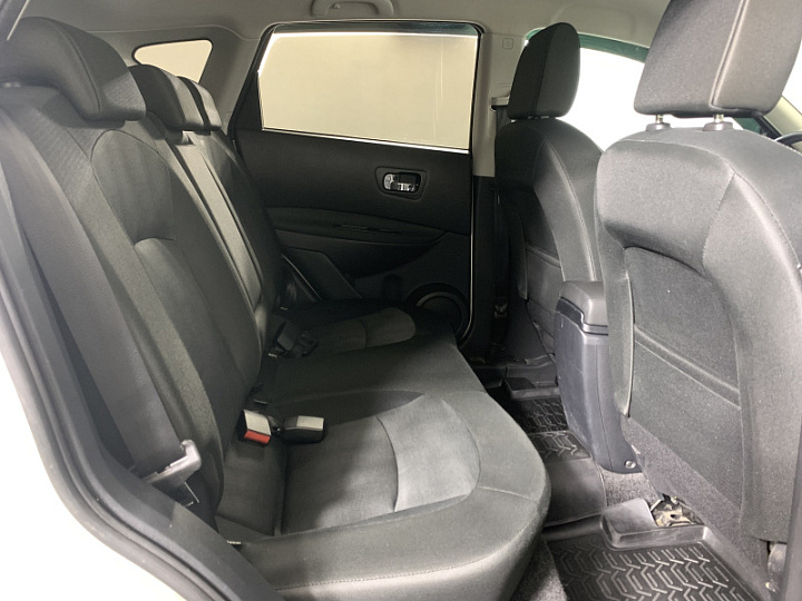 Nissan Qashqai 2, 2011 года, Вариатор, Белый