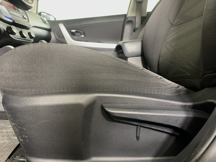 KIA Ceed 1.6, 2017 года, Автоматическая, СЕРЫЙ