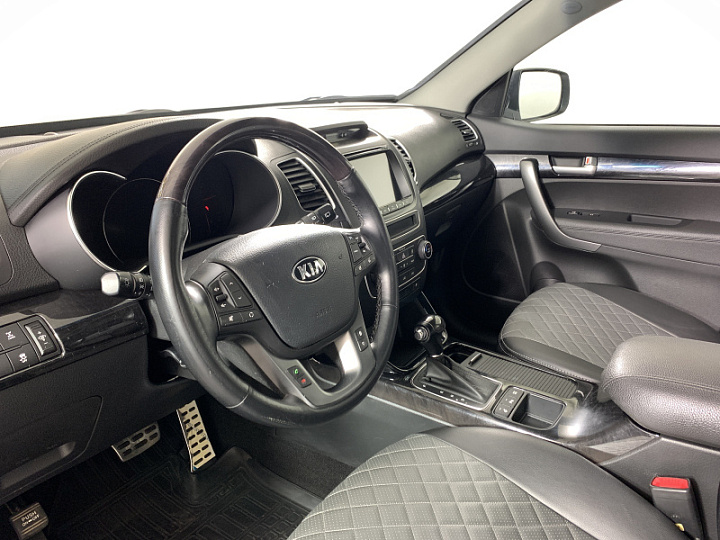 KIA Sorento 2.4, 2019 года, Автоматическая, Серебристый