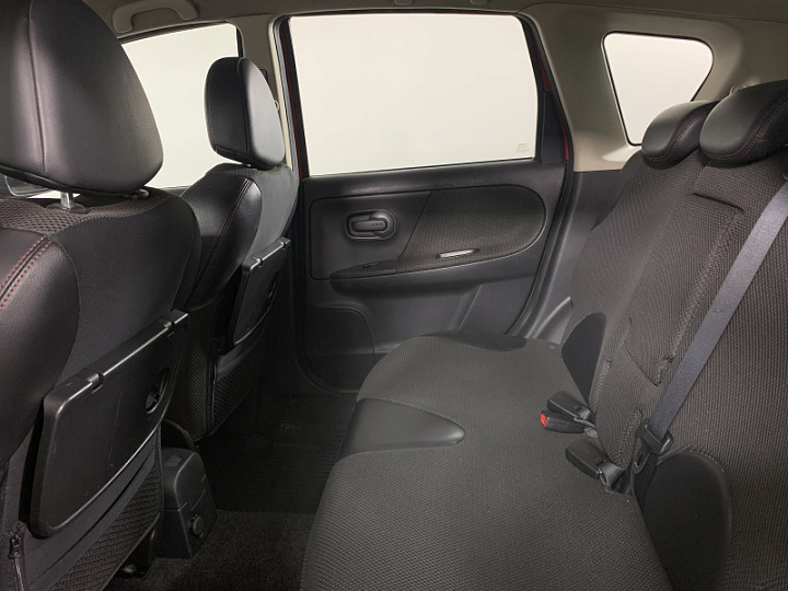 NISSAN Note 1.6, 2006 года, Автоматическая, КРАСНЫЙ