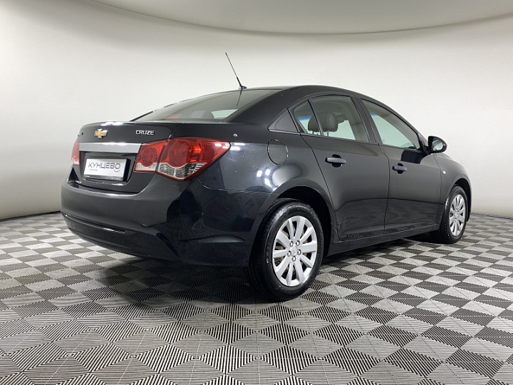 Chevrolet Cruze 1.6, 2013 года, Механика, Черный