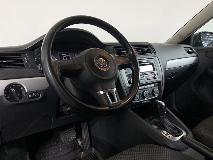 VOLKSWAGEN Jetta 1.6, 2012 года, Автоматическая, ТЕМНО-СЕРЫЙ