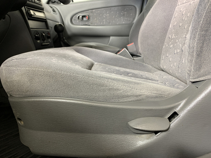 KIA Spectra 1.6, 2008 года, Механика, Золотистый