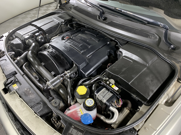 LAND ROVER Discovery 4 3, 2013 года, Автоматическая, СЕРЫЙ
