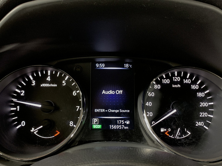 Nissan Qashqai 2, 2014 года, Вариатор, Красный
