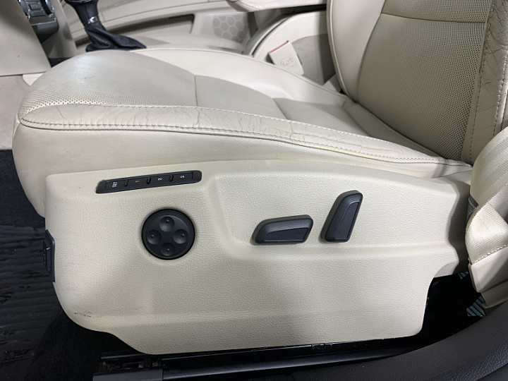 SKODA Superb 2, 2012 года, Робот, Вишневый