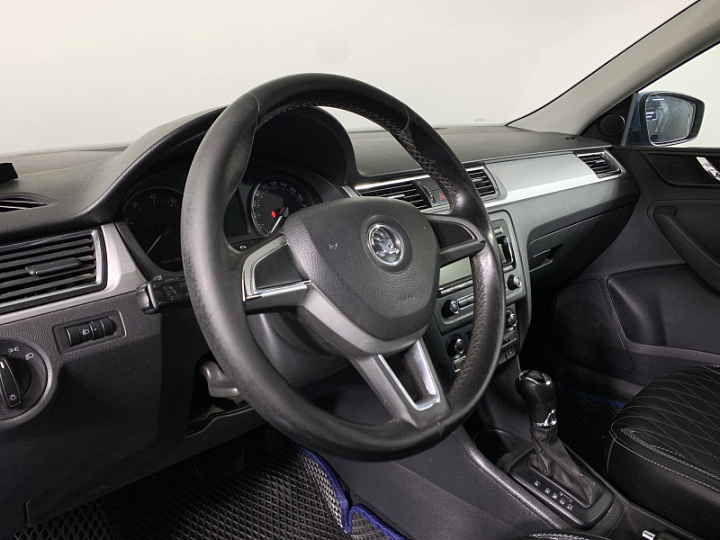 SKODA Rapid 1.4, 2014 года, Робот, СИНИЙ