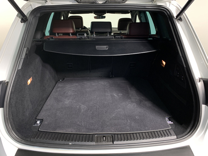 VOLKSWAGEN Touareg 3, 2018 года, Автоматическая, БЕЛЫЙ