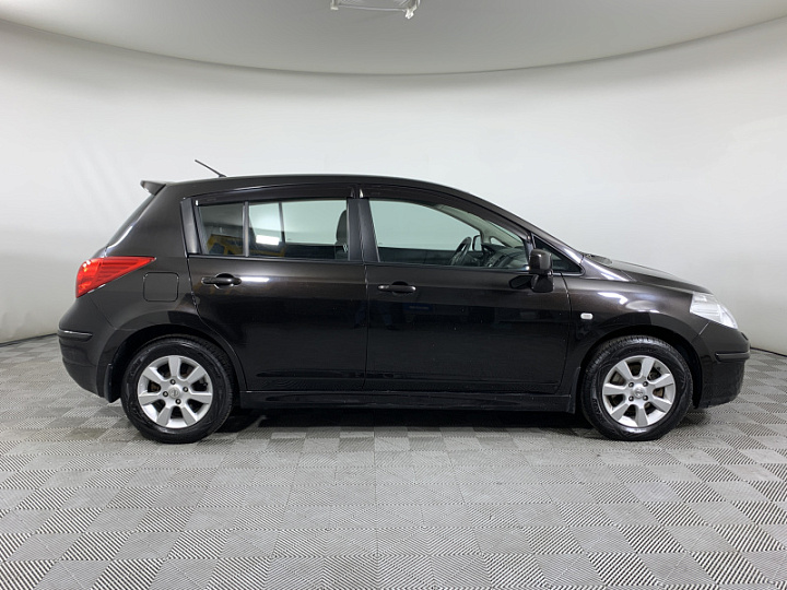 NISSAN Tiida 1.6, 2013 года, Автоматическая, КОРИЧНЕВЫЙ