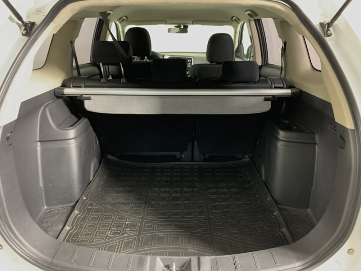 Mitsubishi Outlander 2, 2013 года, Вариатор, БЕЛЫЙ