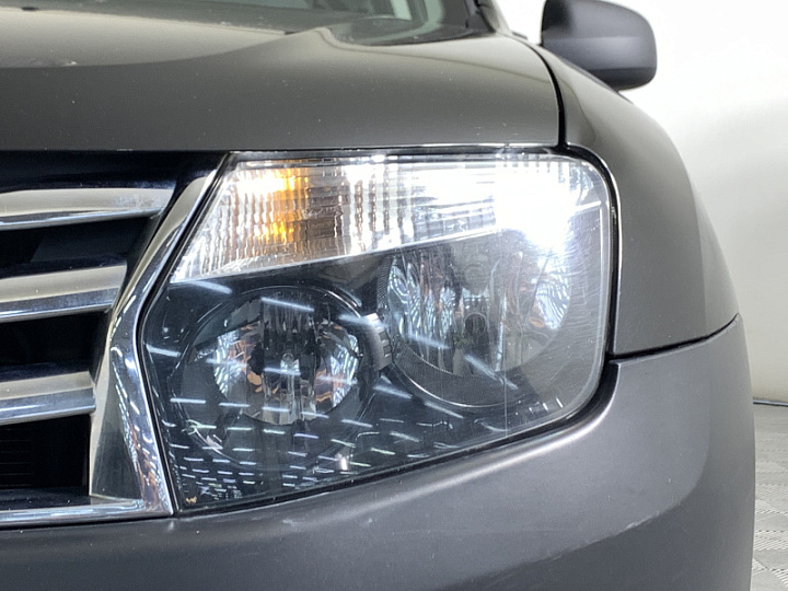 RENAULT Duster 1.6, 2013 года, Механика, ЧЕРНЫЙ