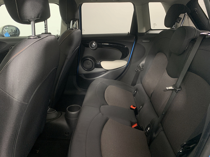 MINI Cooper 1.5, 2019 года, Автоматическая, Светло-голубой