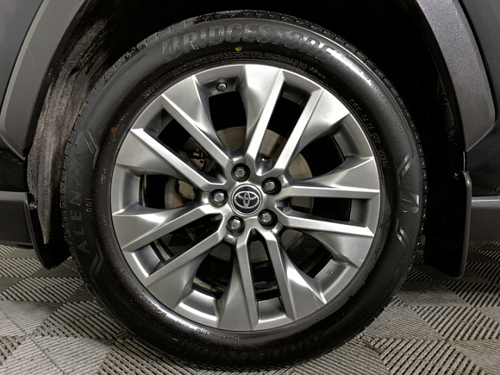 Toyota RAV4 2.5, 2021 года, Вариатор, Черный