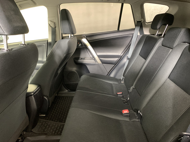 Toyota RAV4 2, 2013 года, Автоматическая, Бронзовый