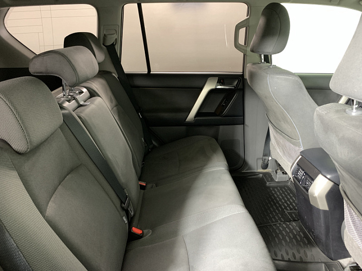 TOYOTA Land Cruiser Prado 3, 2013 года, Автоматическая, ЧЕРНЫЙ