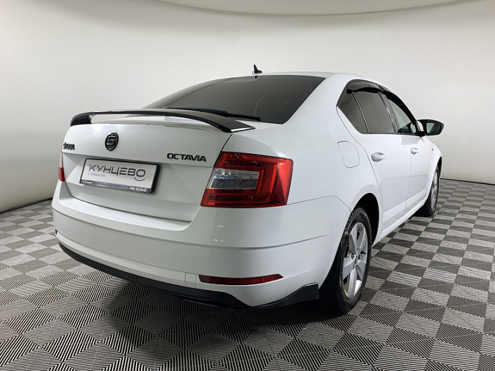 SKODA Octavia 1.4, 2019 года, Робот, БЕЛЫЙ