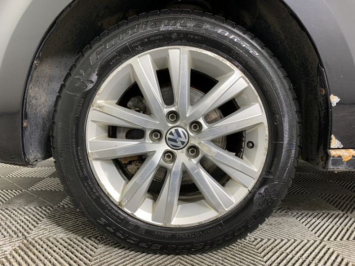 VOLKSWAGEN Polo 1.6, 2013 года, Автоматическая, ЧЕРНЫЙ