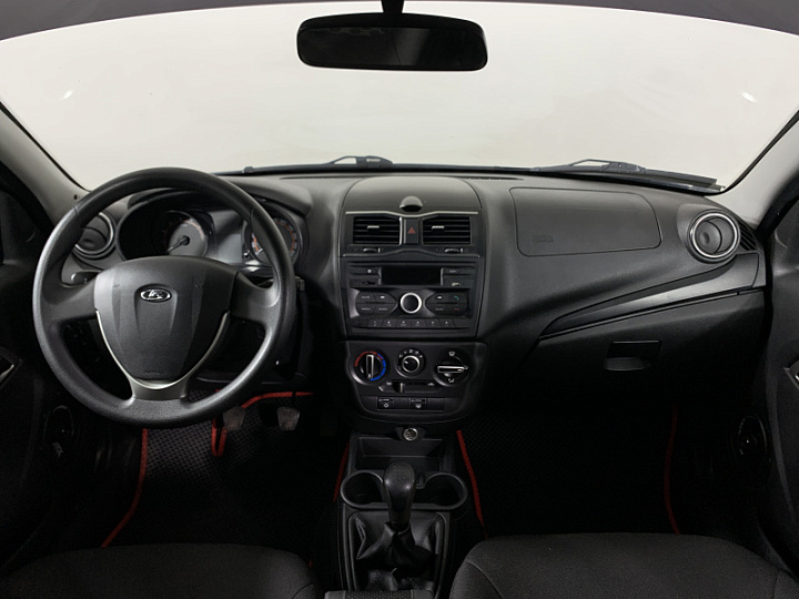 Lada Granta 1.6, 2019 года, Механика, ЧЕРНЫЙ