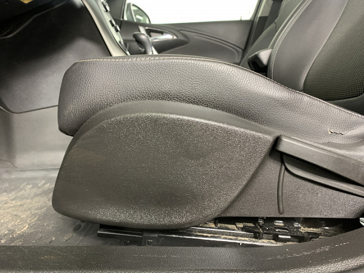 OPEL Astra 1.6, 2010 года, Автоматическая, ТЕМНО-СИНИЙ