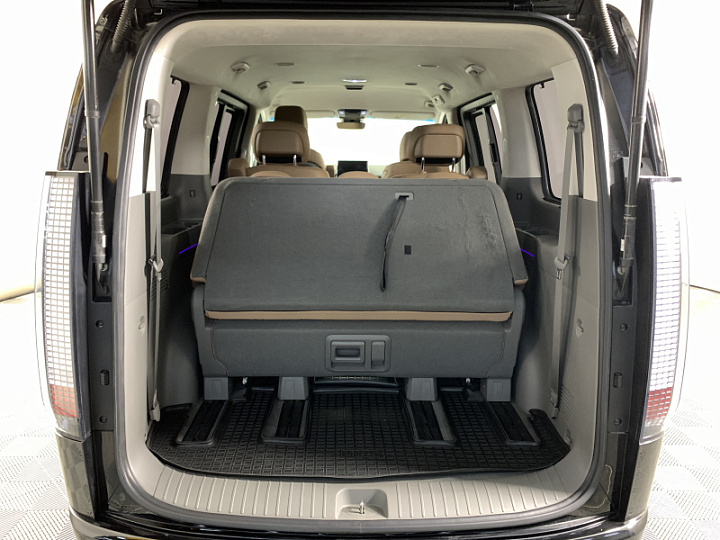 HYUNDAI Staria 2.2, 2022 года, Автоматическая, ЧЕРНЫЙ