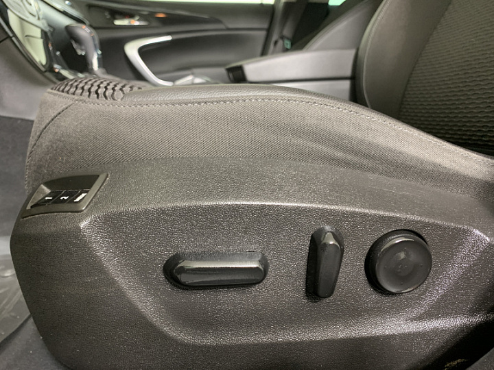 OPEL Insignia 1.6, 2014 года, Автоматическая, БЕЛЫЙ